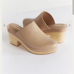 Anthropologie Tan Leather Mules